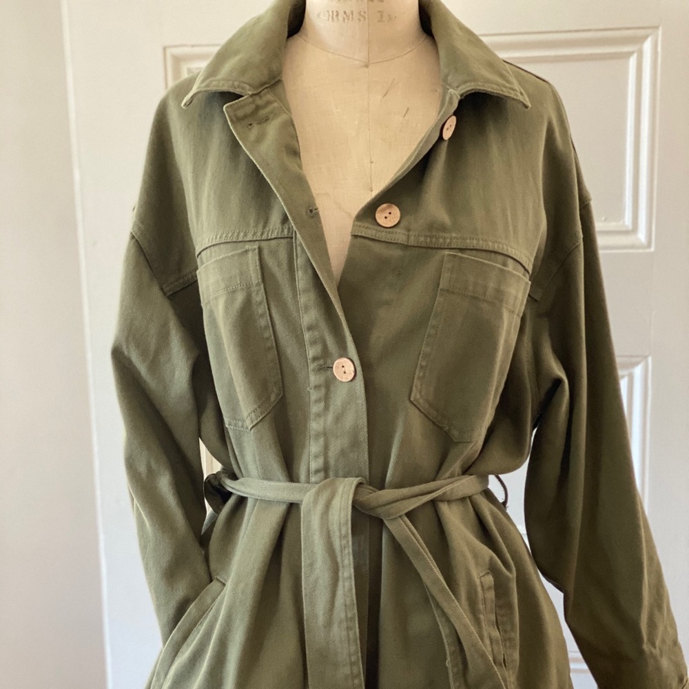 Relaxed Belted shirt jacket